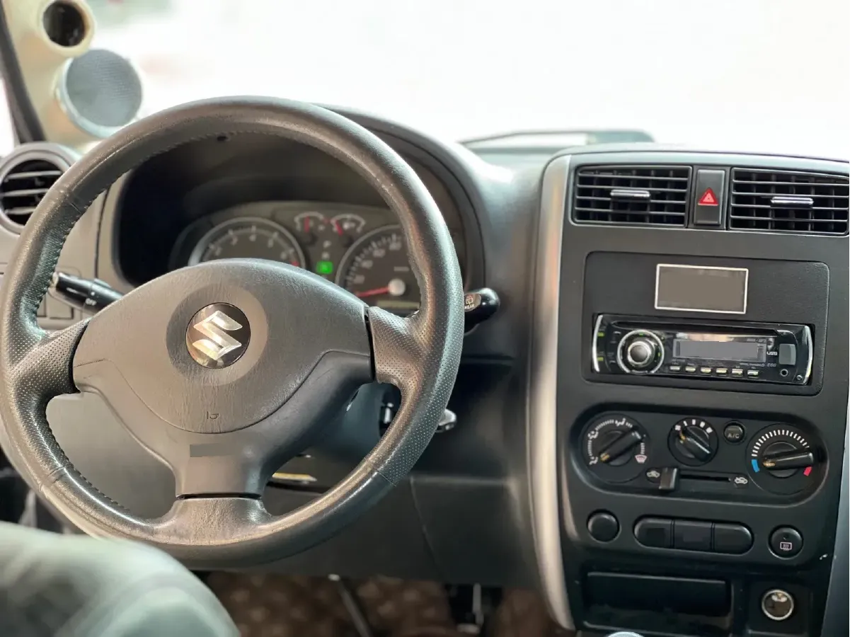 2009 Suzuki Jimny 1.3L 85HP L4 4AT,autocango,china used car exporter,china ev exporter,chinese used car exporter,chinese used ev exporter