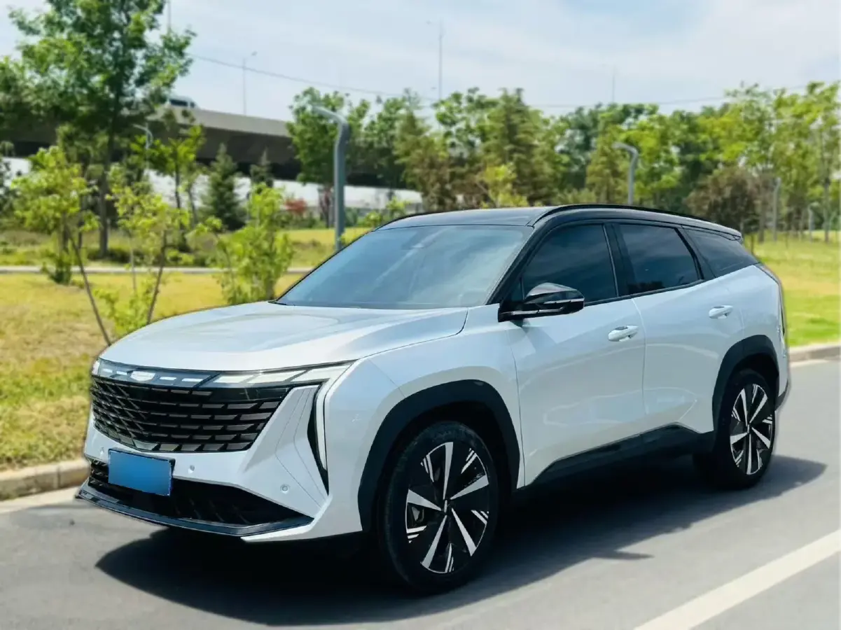 2023 Geely StarRay 1.5T 181HP L4 7DCT