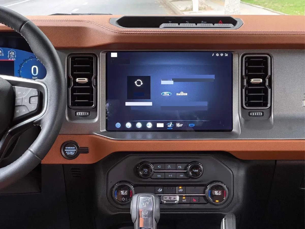 2024 Ford Bronco 2.3T 275HP L4 10AT,autocango,china used car exporter,china ev exporter,chinese used car exporter,chinese used ev exporter