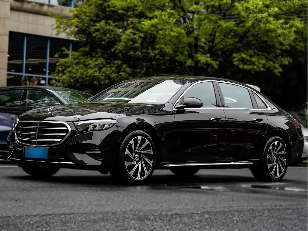 2025 Mercedes-Benz E Class 2.0T 258HP L4 9AT