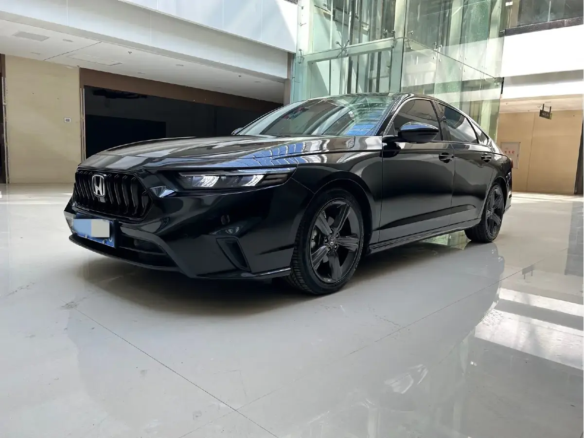 2023 Honda Inspire 1.5T 192HP L4 CVT