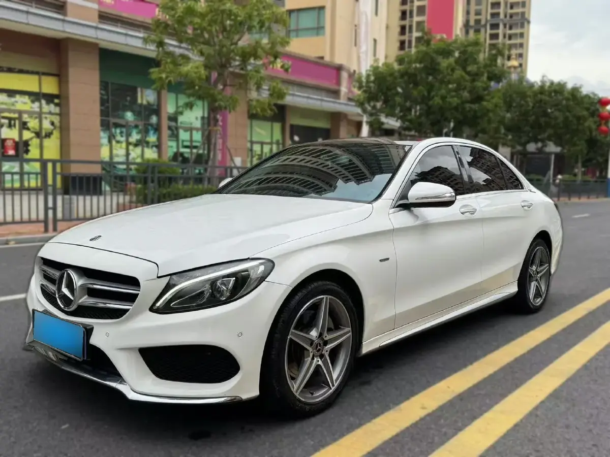 2018 Mercedes-Benz C Class 2.0T 184HP L4 9AT