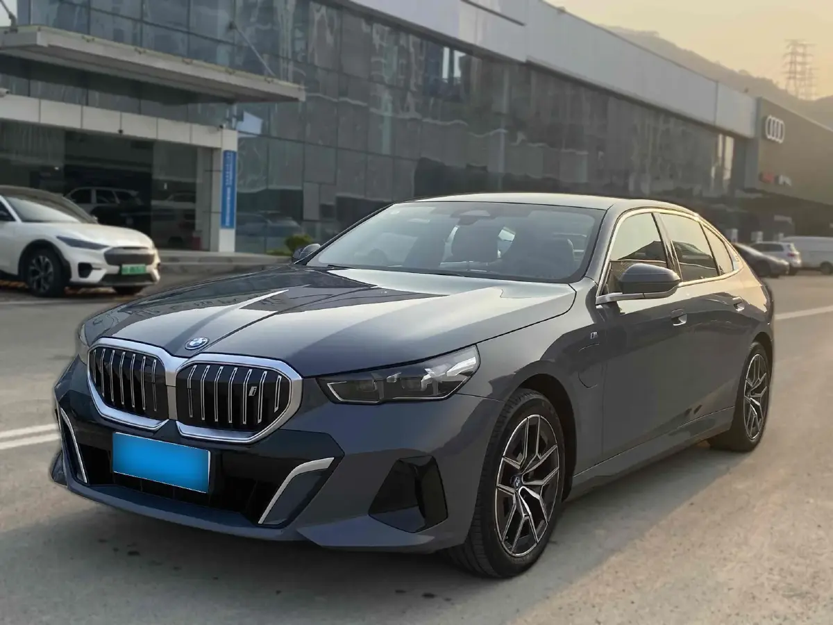 2024 BMW i5 BEV 79.05KWH