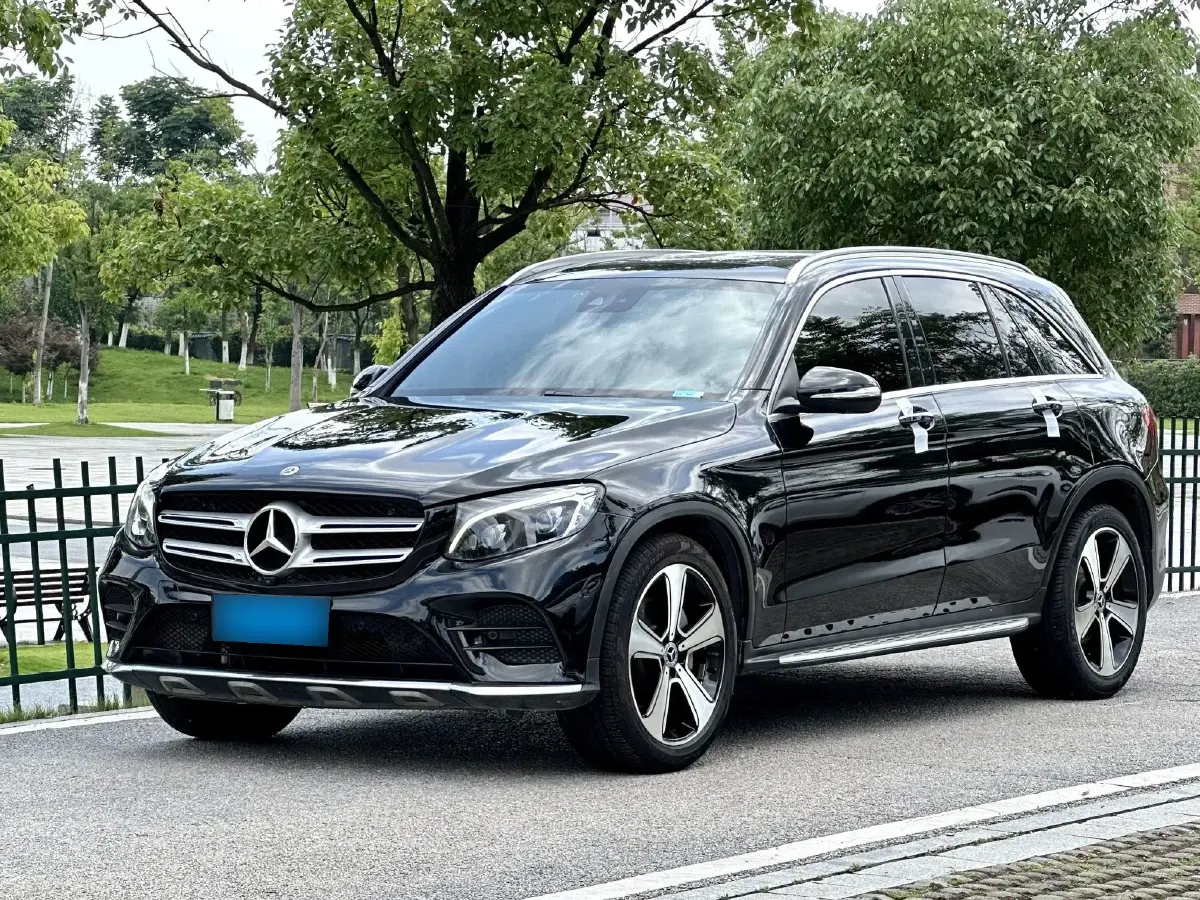 2019 Mercedes-Benz GLC Class 2.0T 245HP L4 9AT