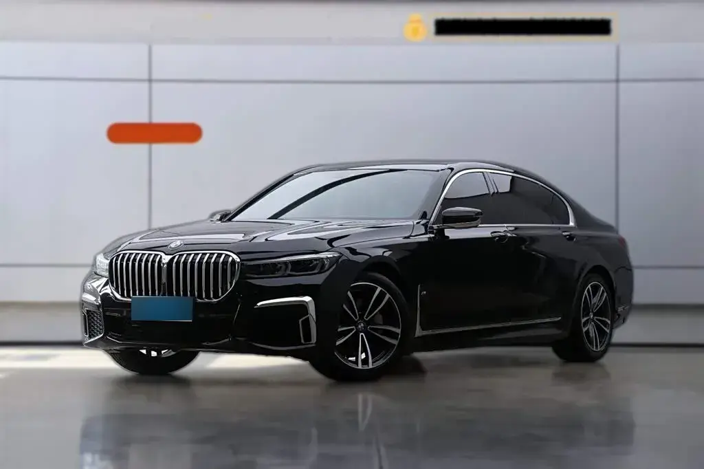 2021 BMW 7 Series 2.0T 265HP L4 8AT