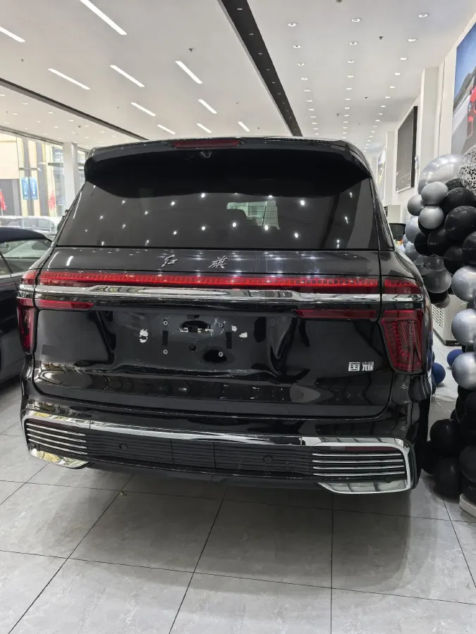 2022 HongQi GuoYao 4.0T 360HP V8 8AT,autocango,china used car exporter,china ev exporter,chinese used car exporter,chinese used ev exporter