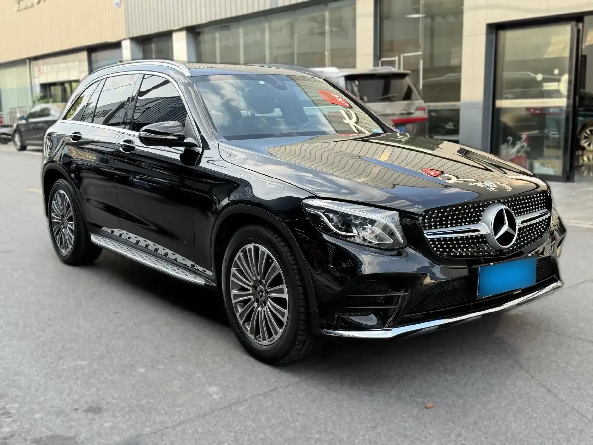 2017 Mercedes-Benz GLC Class 2.0T 211HP L4 9AT