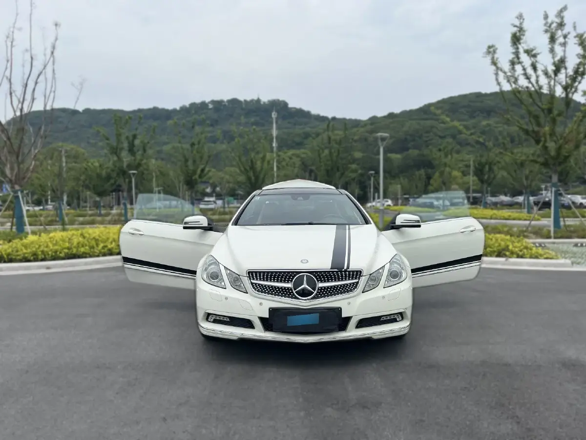 2011 Mercedes-Benz E Class 1.8T 204HP L4 7AT