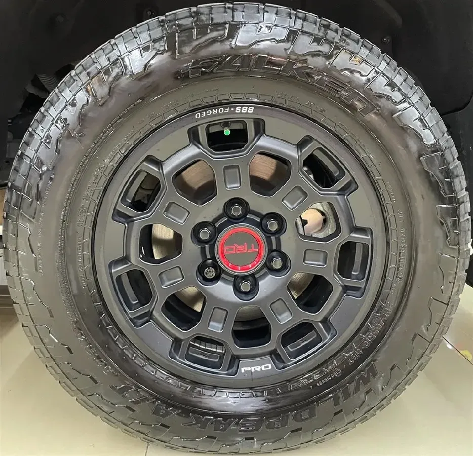 2023 HongQi H6 2.0T 224HP L4 8AT,autocango,china used car exporter,china ev exporter,chinese used car exporter,chinese used ev exporter