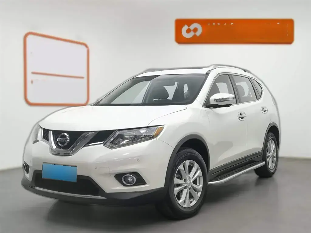 2014 Nissan X-Trail 2.0L 150HP L4 CVT