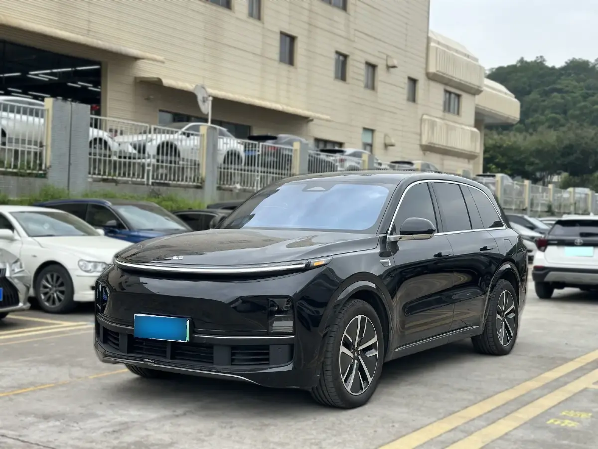 2024 Li L8 Range Extended 154HP REEV 42.8KWH