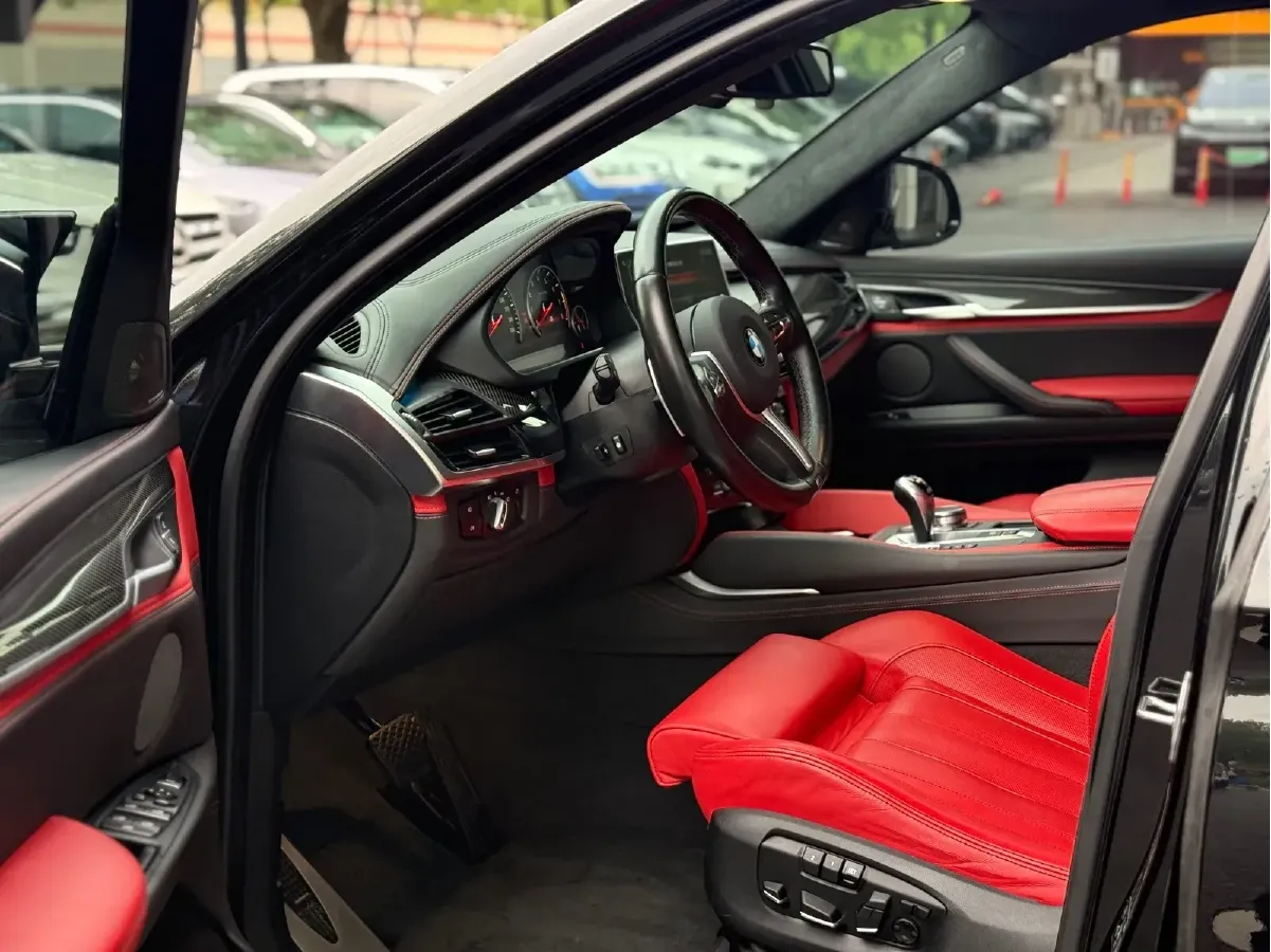 2015 BMW X6 M 4.4T 575HP V8 8AT,autocango,china used car exporter,china ev exporter,chinese used car exporter,chinese used ev exporter