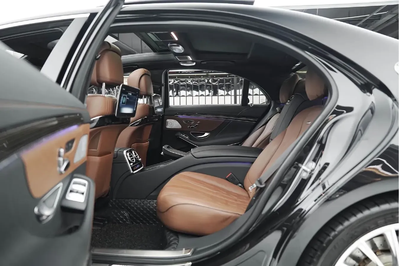 2018 Mercedes-Benz S AMG 6.0T 630HP V12 7AT,autocango,china used car exporter,china ev exporter,chinese used car exporter,chinese used ev exporter