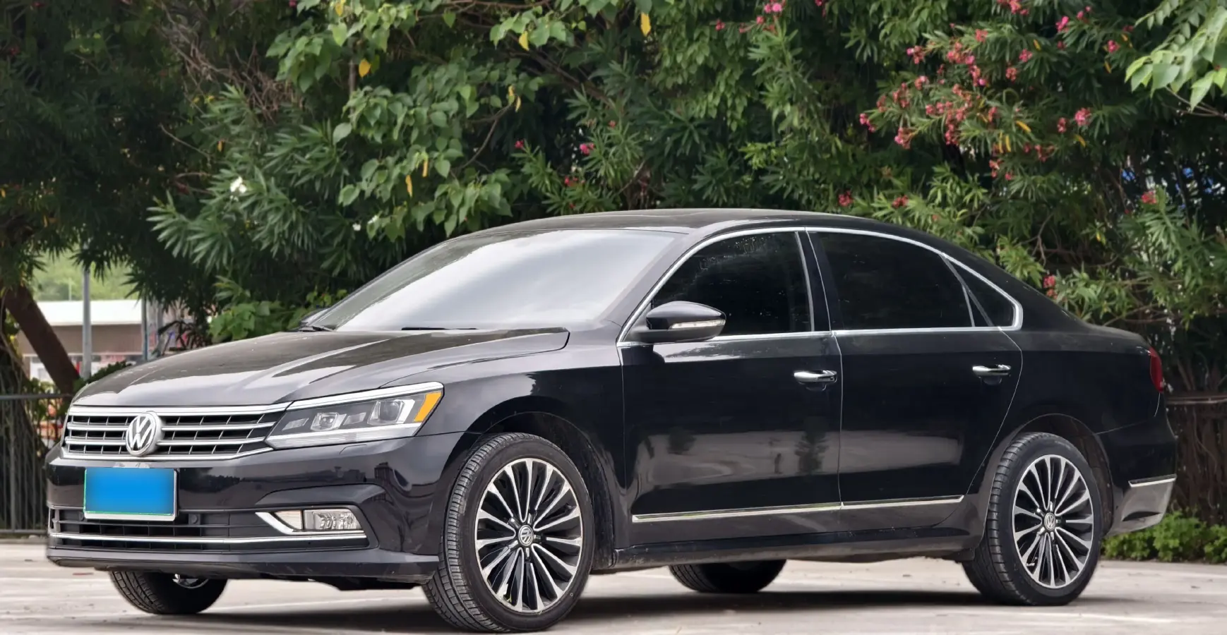 2017 Volkswagen Passat 1.8T 180HP L4 7DCT