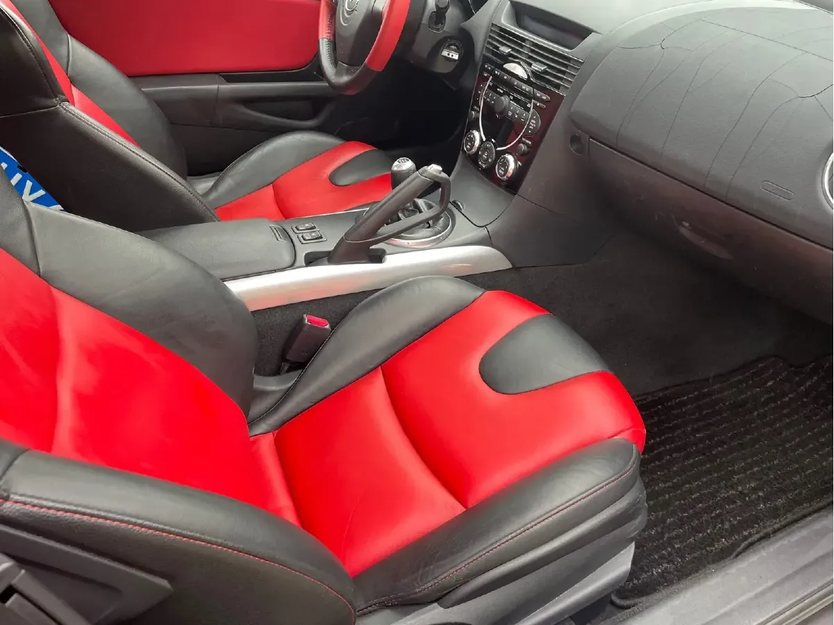 2004 Mazda RX-8 1.3L 209HP R2 6MT,autocango,china used car exporter,china ev exporter,chinese used car exporter,chinese used ev exporter