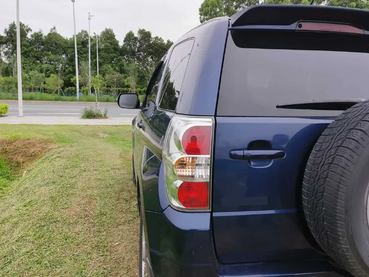 2008 Suzuki Grand Vitara 2.4L 166HP L4 4AT,autocango,china used car exporter,china ev exporter,chinese used car exporter,chinese used ev exporter