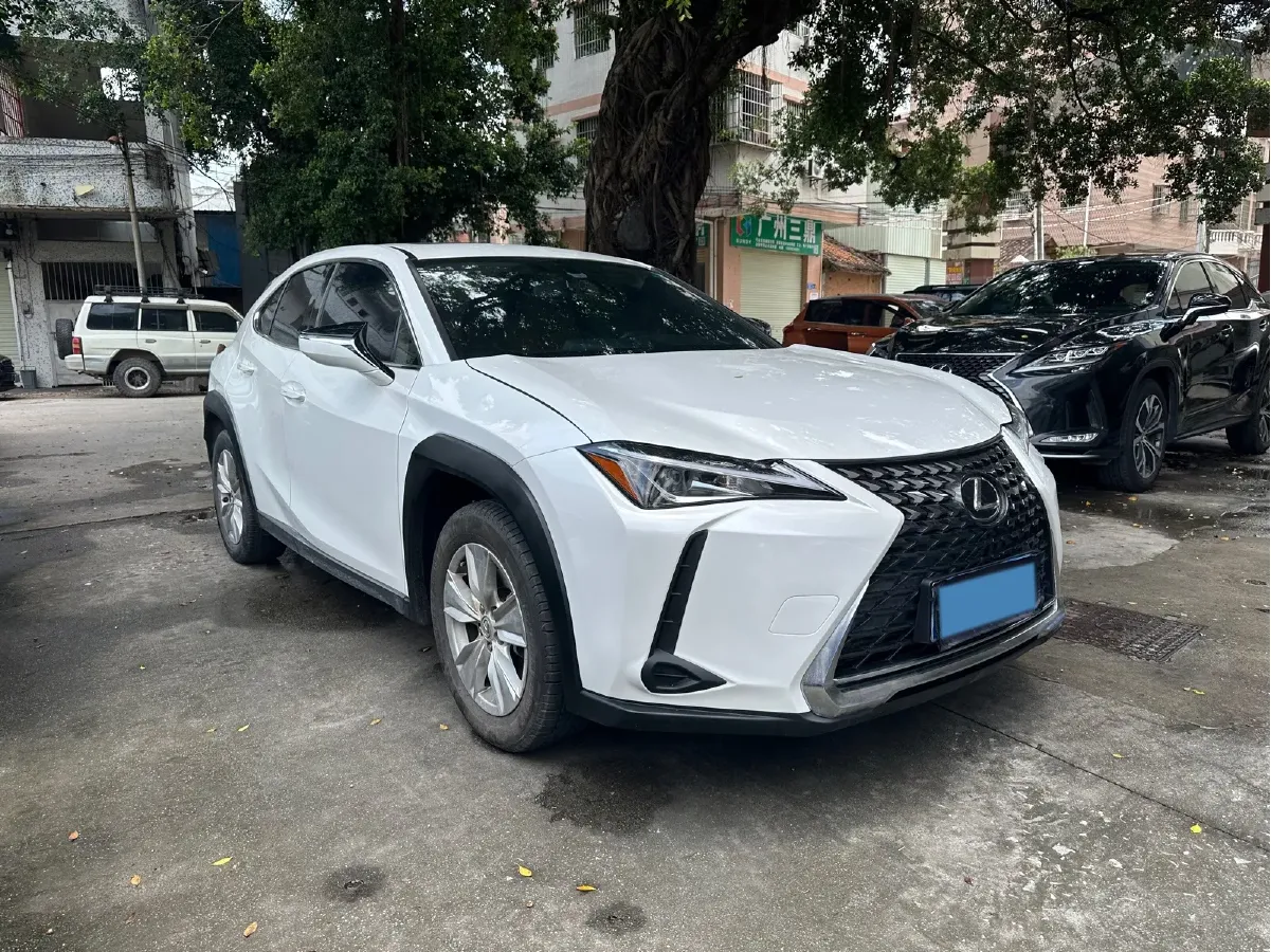 2020 Lexus UX 2.0L 173HP L4 CVT,autocango,china used car exporter,china ev exporter,chinese used car exporter,chinese used ev exporter