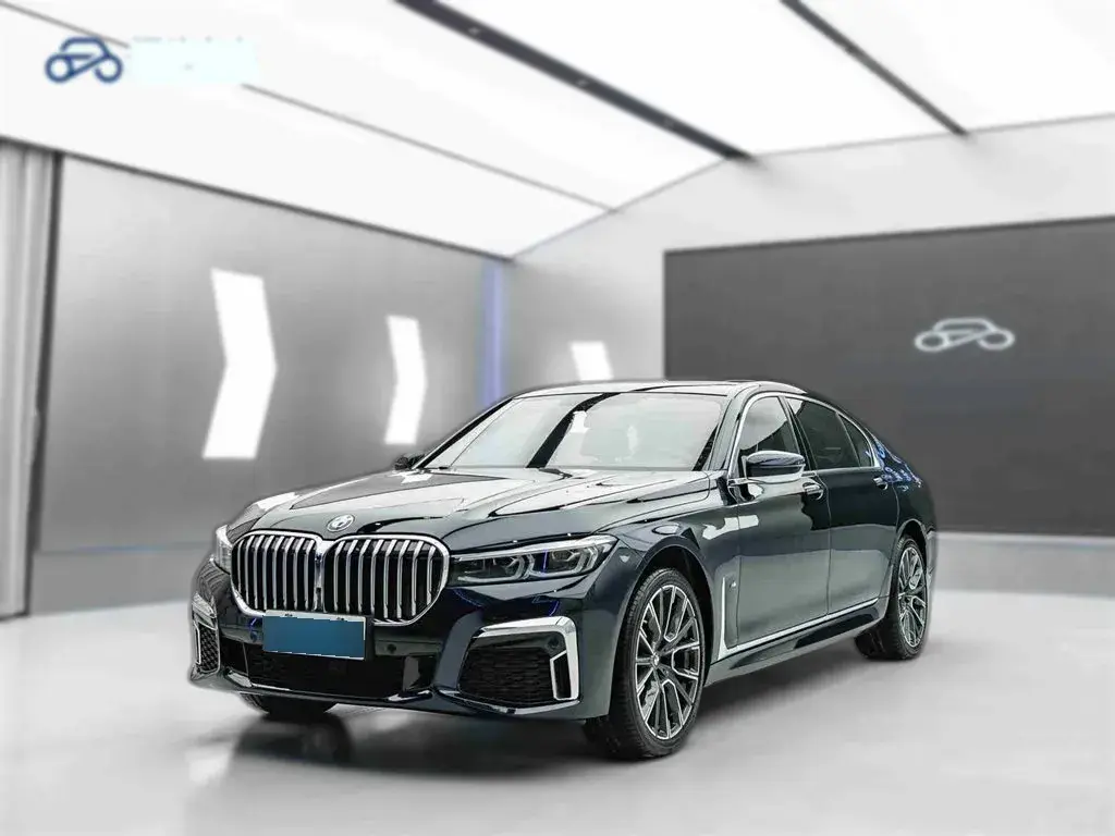 2021 BMW 7 Series 3.0T 340HP L6 8AT