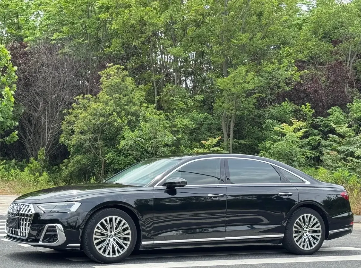 2018 Audi A8 3.0T 340HP V6 8AT