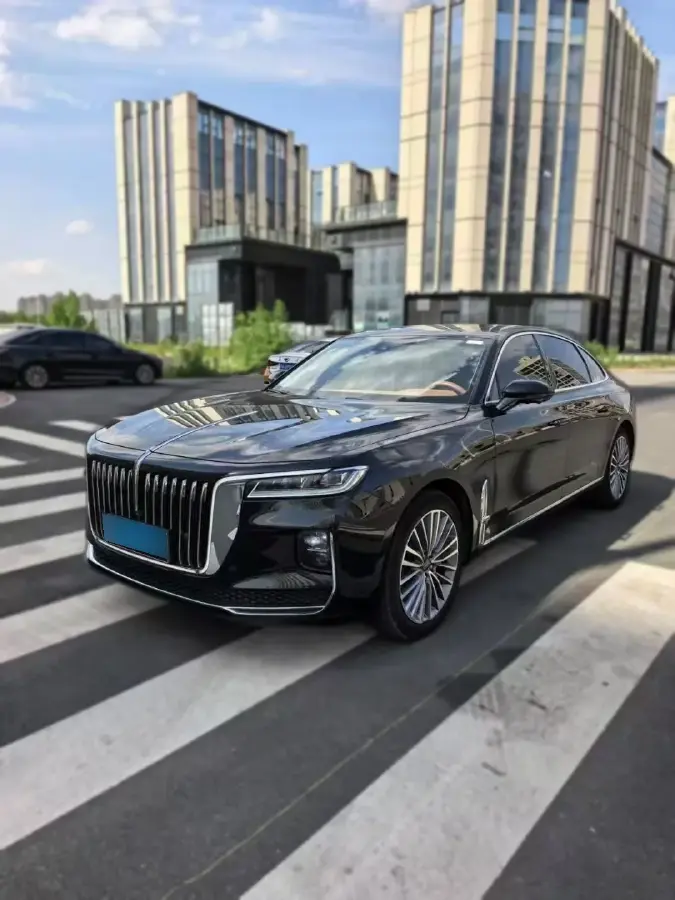 2020 HongQi H9 2.0T 252HP L4 7DCT
