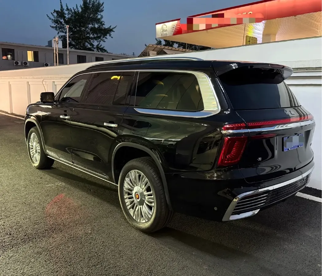 2022 HongQi GuoYao 4.0T 360HP V8 8AT,autocango,china used car exporter,china ev exporter,chinese used car exporter,chinese used ev exporter