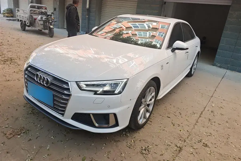 2019 Audi A4L 2.0T 190HP L4 7DCT