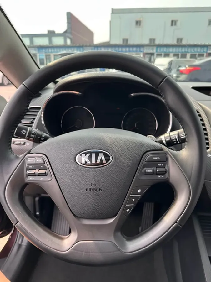 2015 Kia K3 1.8L 146HP L4 6AT,autocango,china used car exporter,china ev exporter,chinese used car exporter,chinese used ev exporter