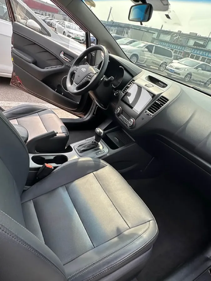 2015 Kia K3 1.8L 146HP L4 6AT,autocango,china used car exporter,china ev exporter,chinese used car exporter,chinese used ev exporter