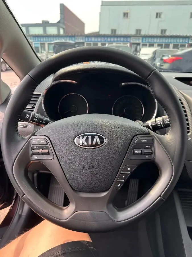 2015 Kia K3 1.8L 146HP L4 6AT,autocango,china used car exporter,china ev exporter,chinese used car exporter,chinese used ev exporter
