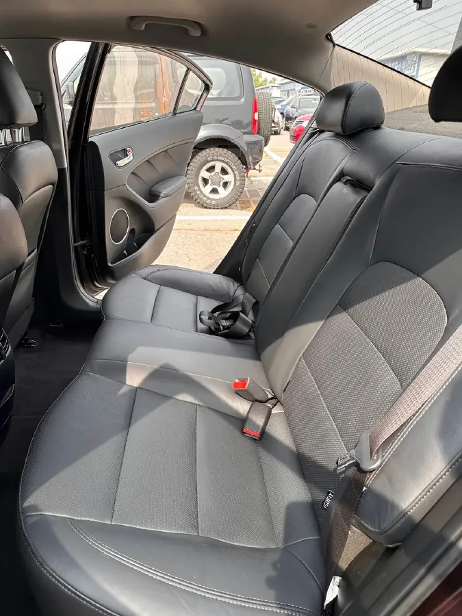 2015 Kia K3 1.8L 146HP L4 6AT,autocango,china used car exporter,china ev exporter,chinese used car exporter,chinese used ev exporter