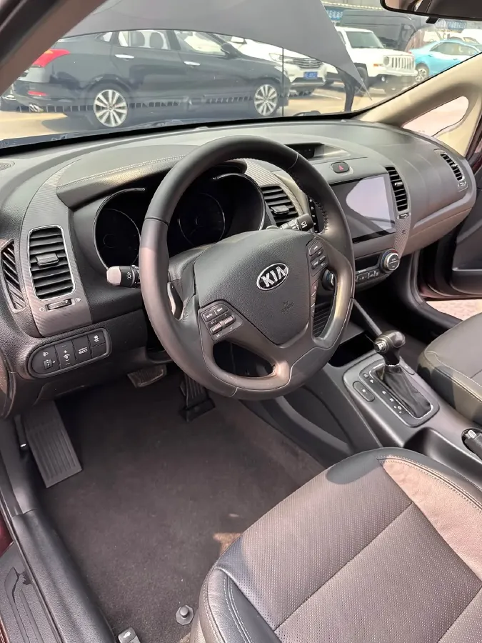 2015 Kia K3 1.8L 146HP L4 6AT,autocango,china used car exporter,china ev exporter,chinese used car exporter,chinese used ev exporter