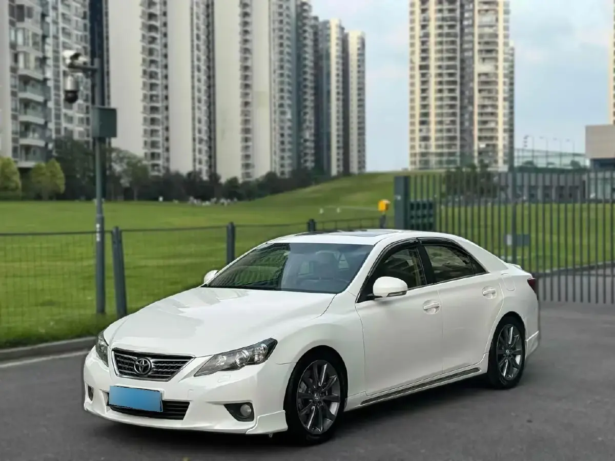 2012 Toyota Reiz 2.5L 193HP V6 6AT