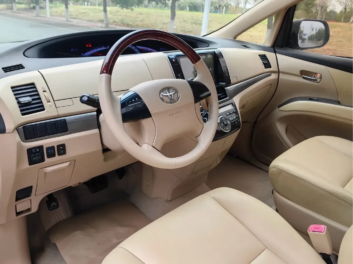 2012 Toyota Previa 2.4L 170HP L4 CVT,autocango,china used car exporter,china ev exporter,chinese used car exporter,chinese used ev exporter