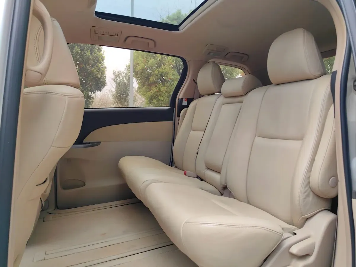 2012 Toyota Previa 2.4L 170HP L4 CVT,autocango,china used car exporter,china ev exporter,chinese used car exporter,chinese used ev exporter