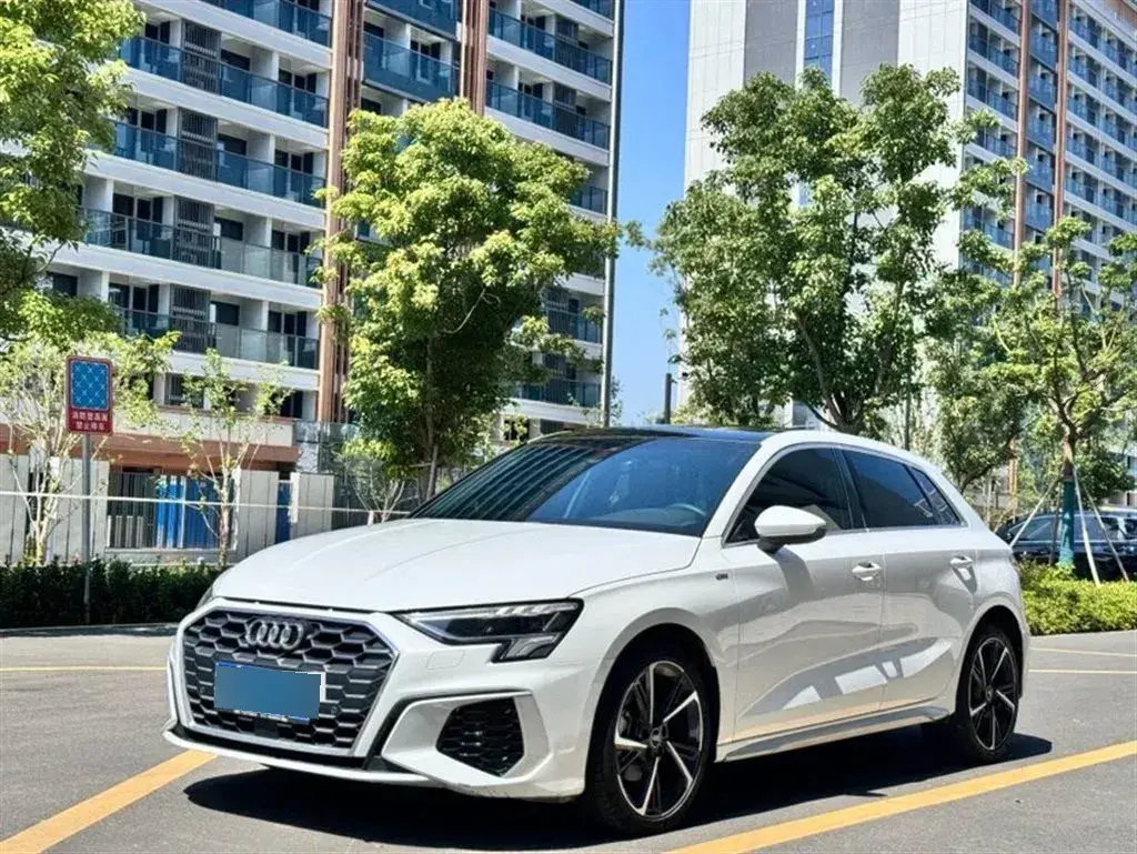 2022 Audi A3 1.4T 150HP L4 7DCT