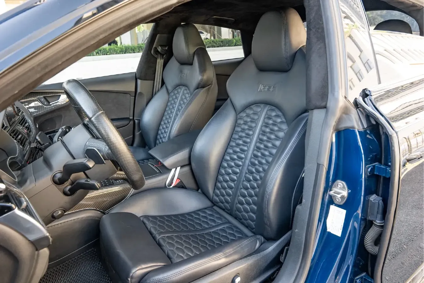 2014 Audi RS 7 4.0T 560HP V8 8AT,autocango,china used car exporter,china ev exporter,chinese used car exporter,chinese used ev exporter