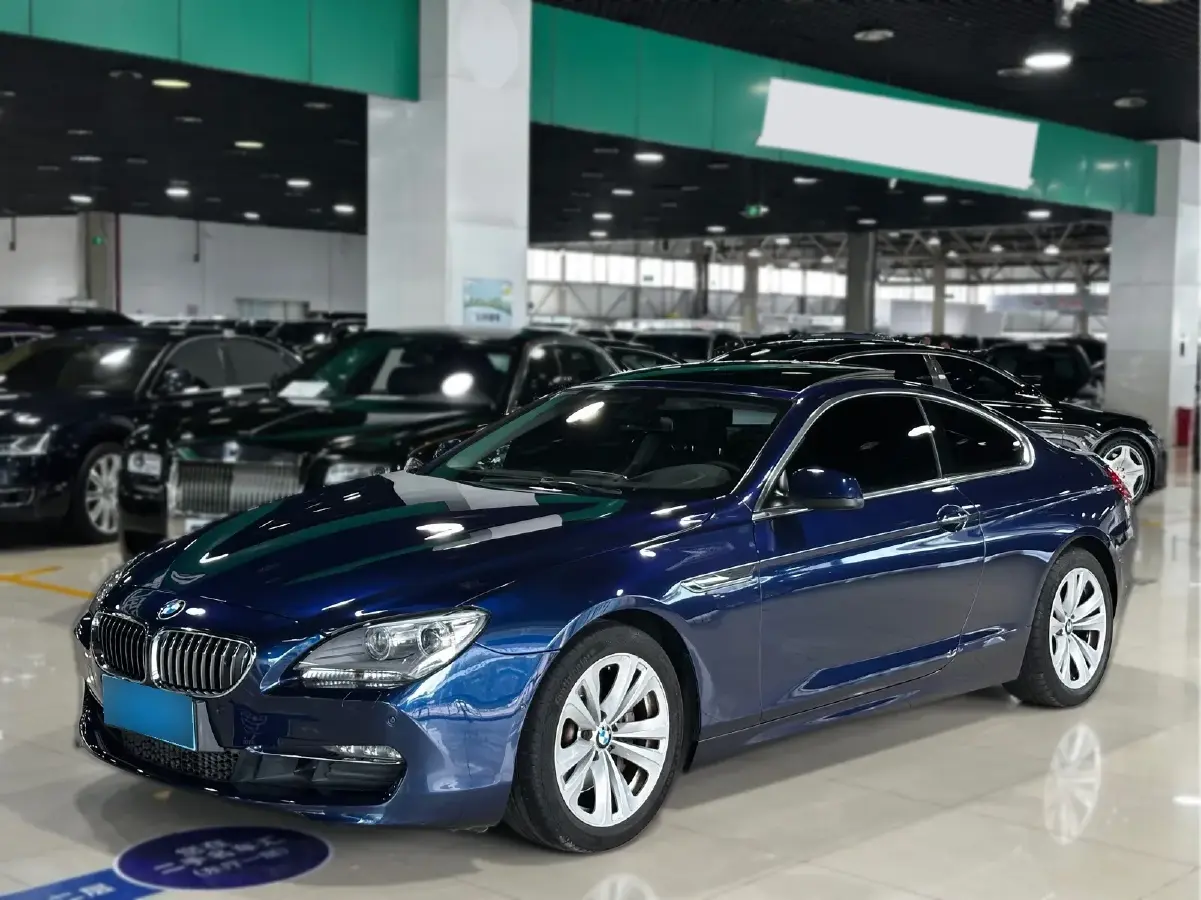 2012 BMW 6 Series 3.0T 320HP L6 8AT