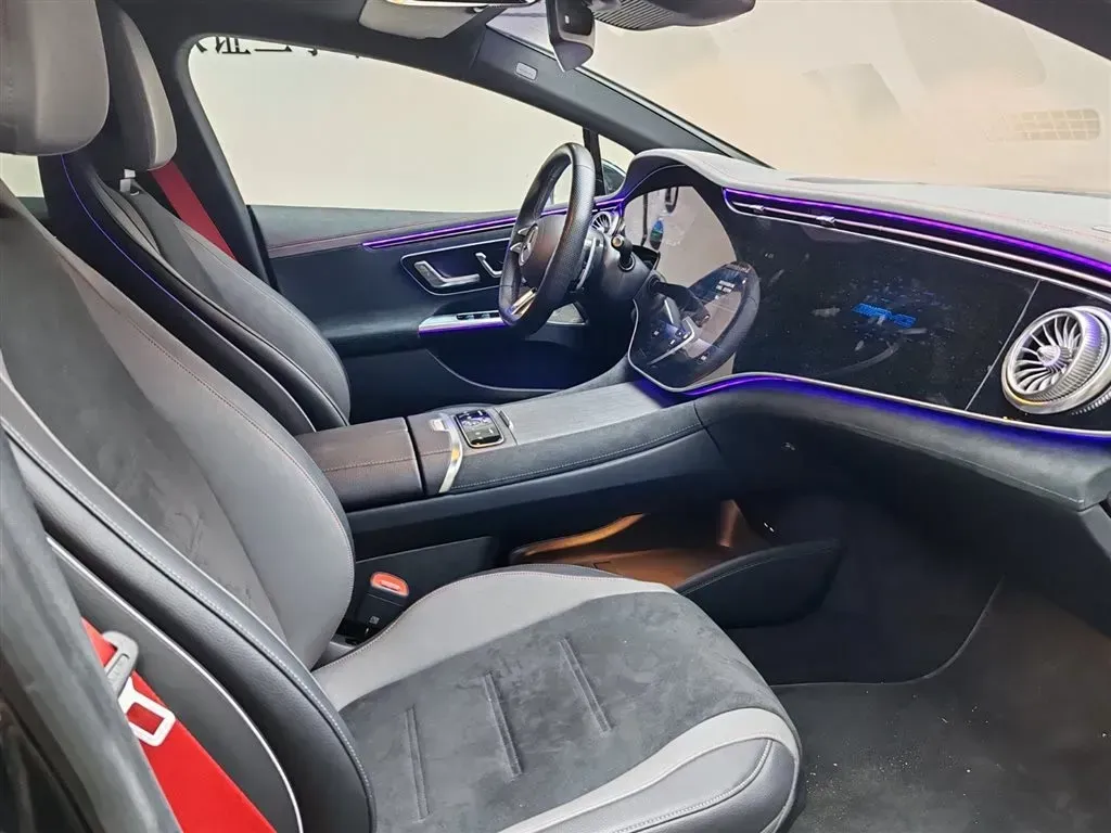 2023 Mercedes-Benz EQE AMG BEV 96.1KWH,autocango,china used car exporter,china ev exporter,chinese used car exporter,chinese used ev exporter