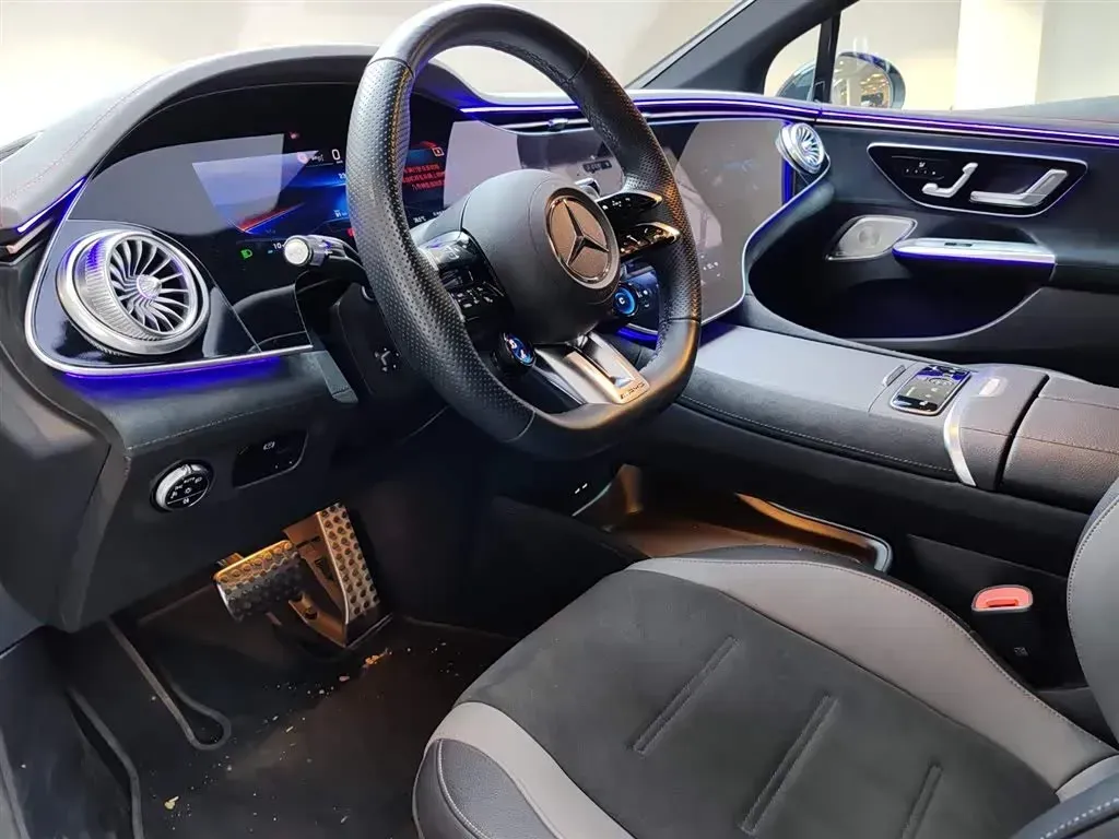 2023 Mercedes-Benz EQE AMG BEV 96.1KWH,autocango,china used car exporter,china ev exporter,chinese used car exporter,chinese used ev exporter