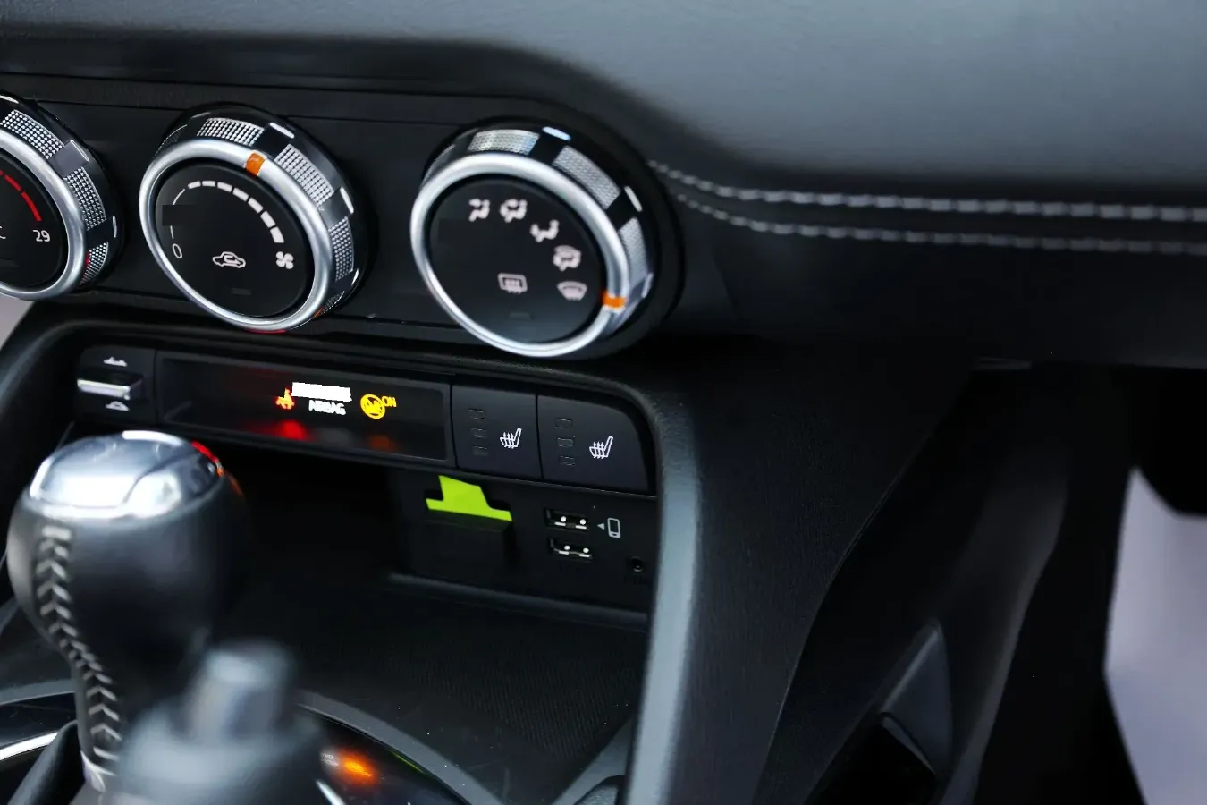 2018 Mazda MX-5 2.0L 158HP L4 6AT,autocango,china used car exporter,china ev exporter,chinese used car exporter,chinese used ev exporter