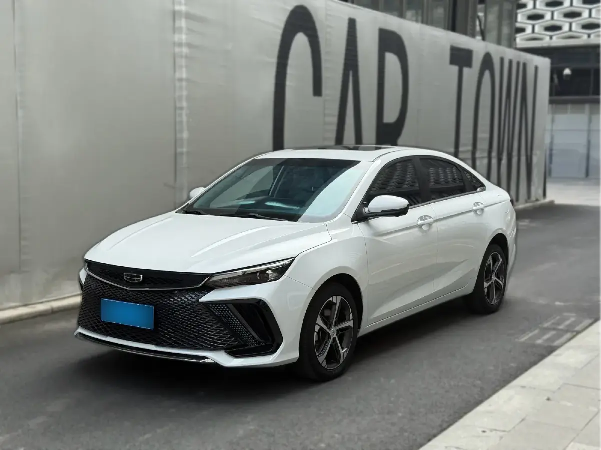 2022 Geely Emgrand L 1.4T 141HP L4 CVT