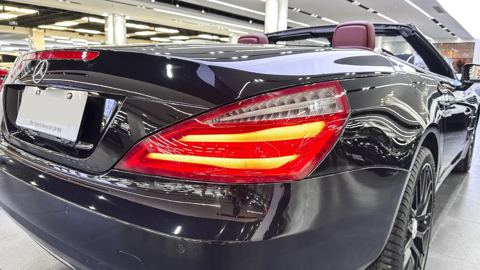 2013 Mercedes-Benz SL Class 3.5L 306HP V6 7AT,autocango,china used car exporter,china ev exporter,chinese used car exporter,chinese used ev exporter