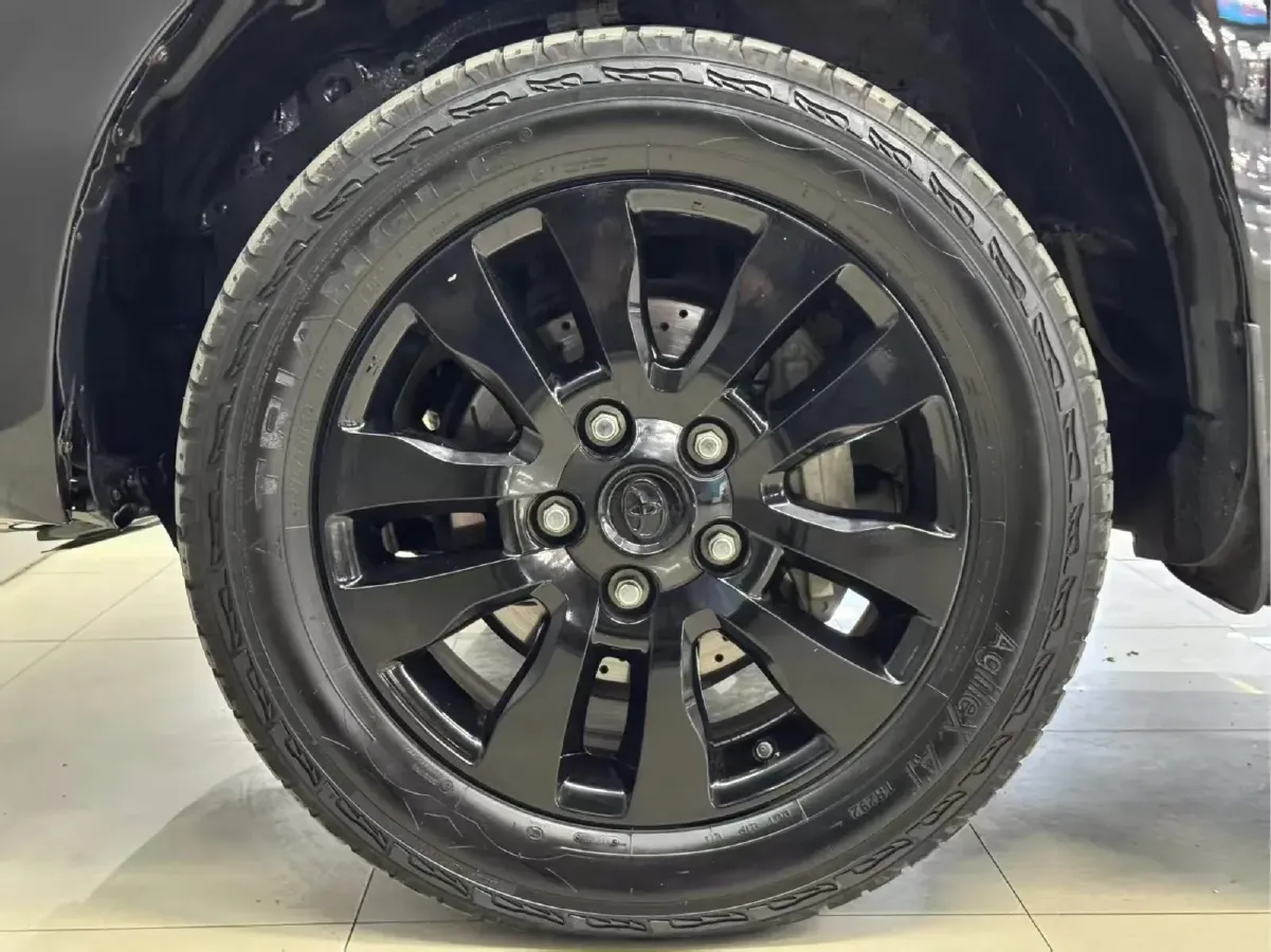 2010 Toyota Sequoia 5.7L 386HP V8 6AT,autocango,china used car exporter,china ev exporter,chinese used car exporter,chinese used ev exporter