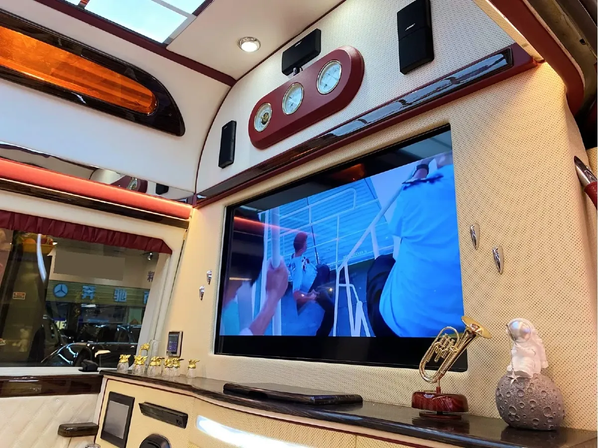 2011 Ford E350 5.4L 258HP V8 5AT,autocango,china used car exporter,china ev exporter,chinese used car exporter,chinese used ev exporter