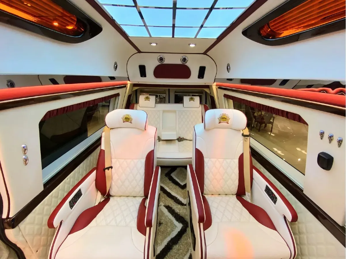 2011 Ford E350 5.4L 258HP V8 5AT,autocango,china used car exporter,china ev exporter,chinese used car exporter,chinese used ev exporter