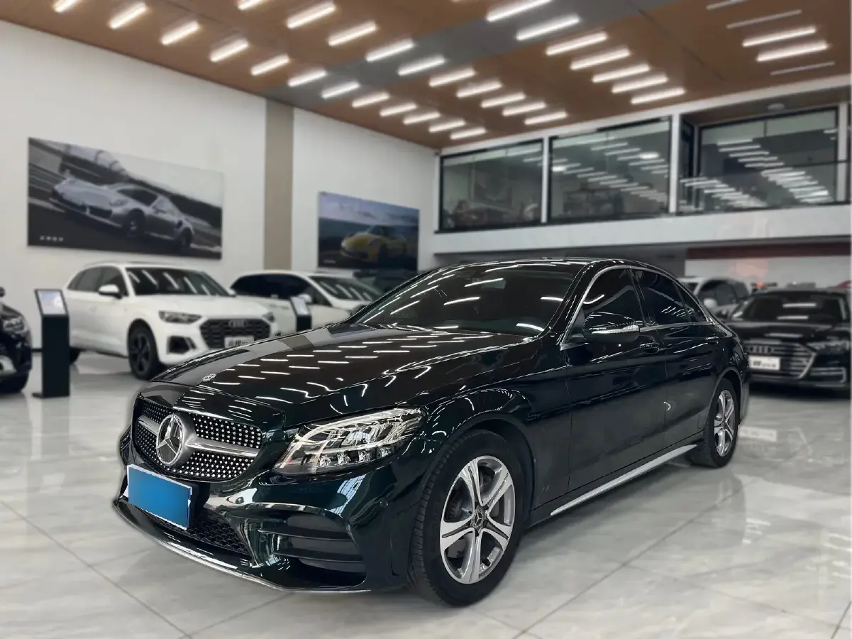 2019 Mercedes-Benz C Class 1.5T 184HP L4 9AT
