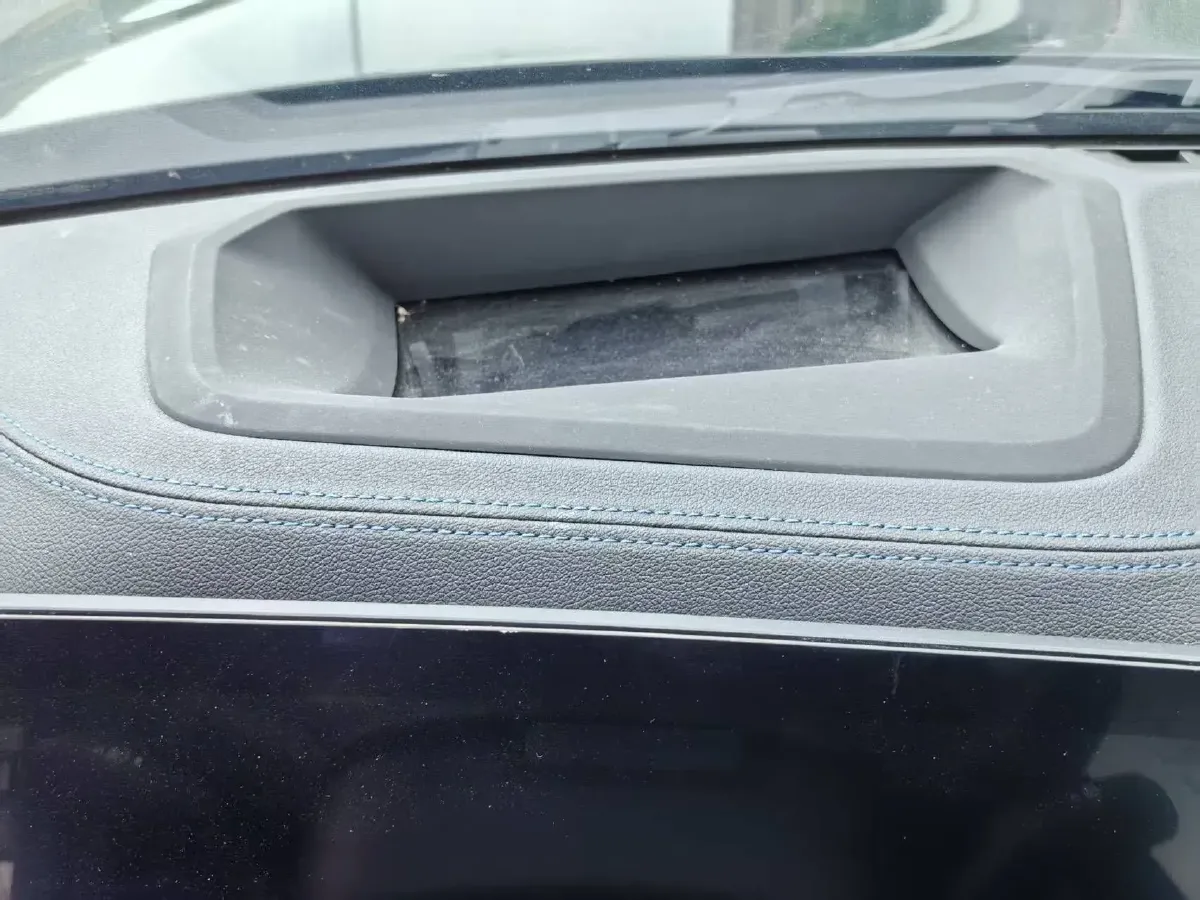 2023 BMW BEV 83.9KWH,autocango,china used car exporter,china ev exporter,chinese used car exporter,chinese used ev exporter