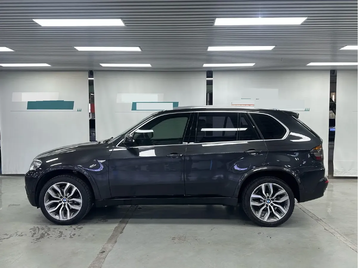 2010 BMW X5 3.0L 258HP L6 6AT,autocango,china used car exporter,china ev exporter,chinese used car exporter,chinese used ev exporter
