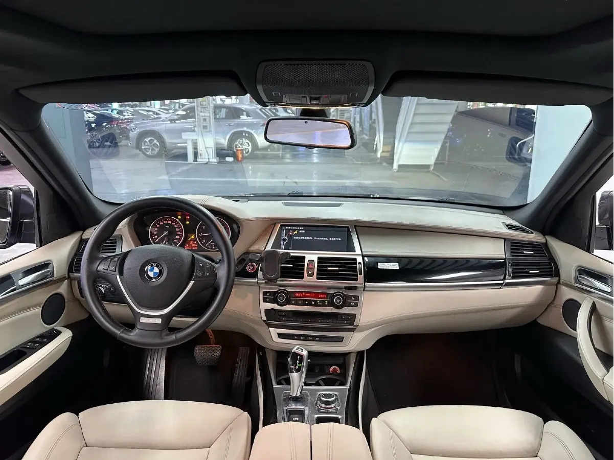 2010 BMW X5 3.0L 258HP L6 6AT,autocango,china used car exporter,china ev exporter,chinese used car exporter,chinese used ev exporter