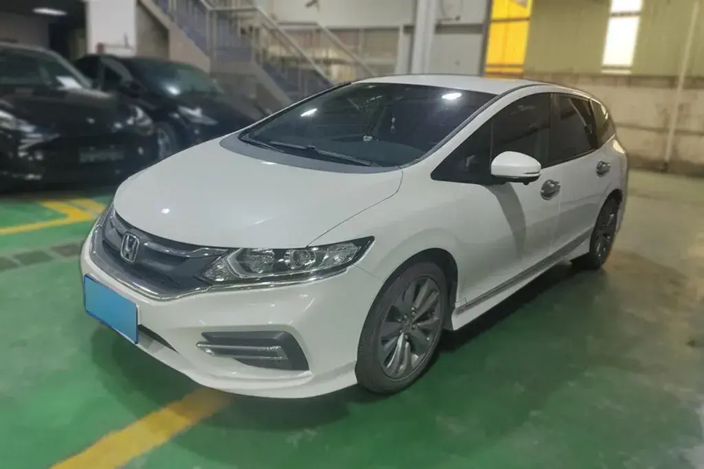 2017 Honda Jade 1.8L 141HP L4 5AT